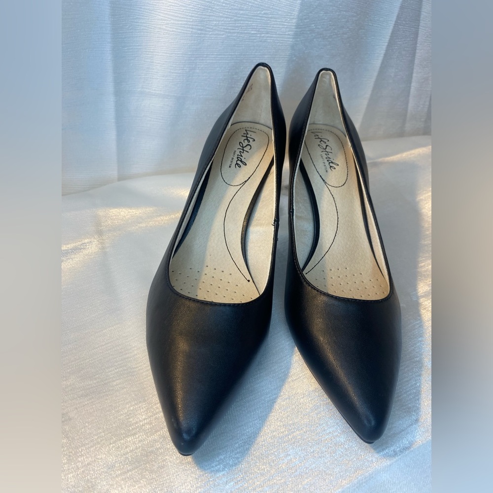 LifeStride Sevyn Pump - Black - Size 9